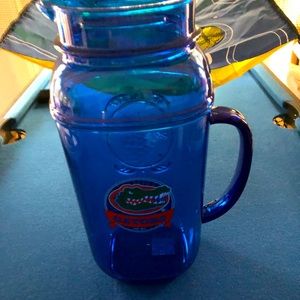 Plastic 85 oz Gator Pitcher . Collect and save one of a kind color blue